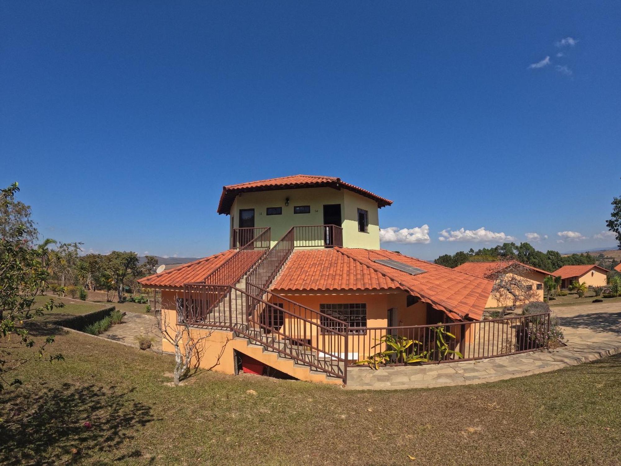 Pousada Alem Das Formas Hotel Carrancas Exterior photo